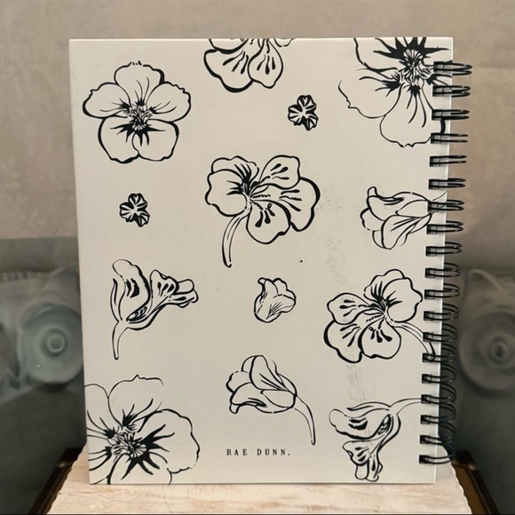 Rae Dunn "2026" Planner - Picture 2 of 7